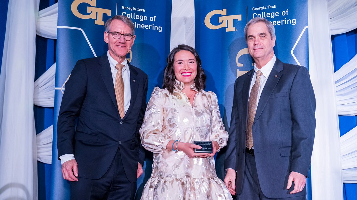 GeorgiaTech_ECE's tweet photo. Congratulations to all the six ECE graduates who received College of Engineering Alumni Awards.

🐝 Chaouki Abdallah
🐝 Bob Stargel
🐝 Meade Sutterfield
🐝 Eric F. Hayes
🐝 Danny Giglio
🐝 Laura Kitashima Giglio

🔗 https://t.co/d6dYVjThyq https://t.co/5hTroJLkfH