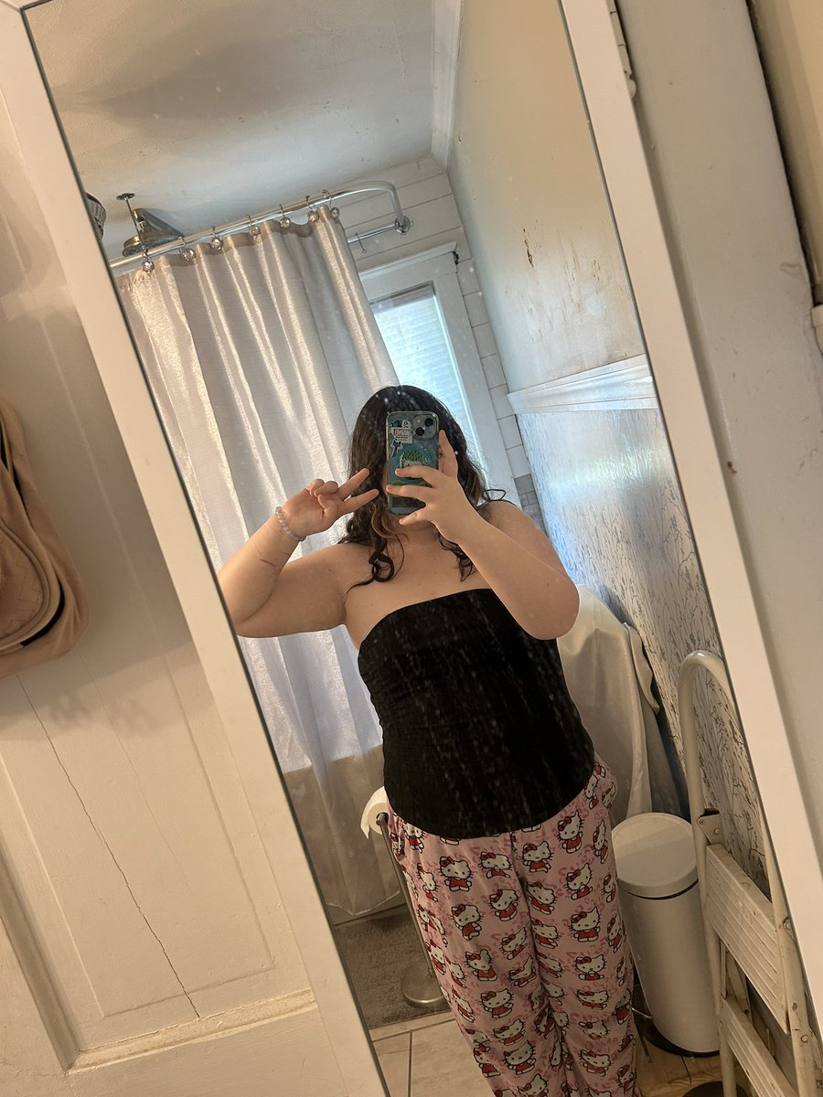 rainbowdash of shedtwt tweet media