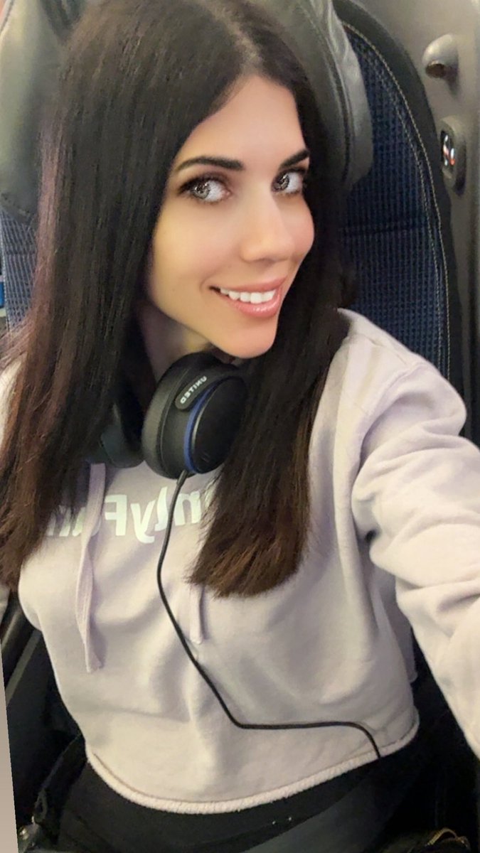 Anna Cummings (Chicago Exxxotica) tweet media