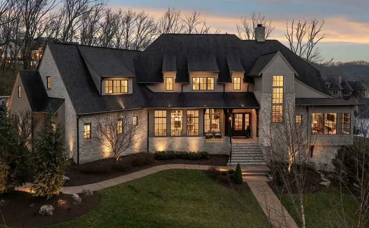 shopratesinc's tweet photo. High Balance Mortgage in Tennessee 🏡

Buying a higher-priced home? A high balance mortgage could help you secure competitive rates without needing a jumbo loan.

Speak with a local loan officer today.
📞 888-396-7284
Learn more:
 https://t.co/w70TnQoHqB https://t.co/vyM5ZqohcT