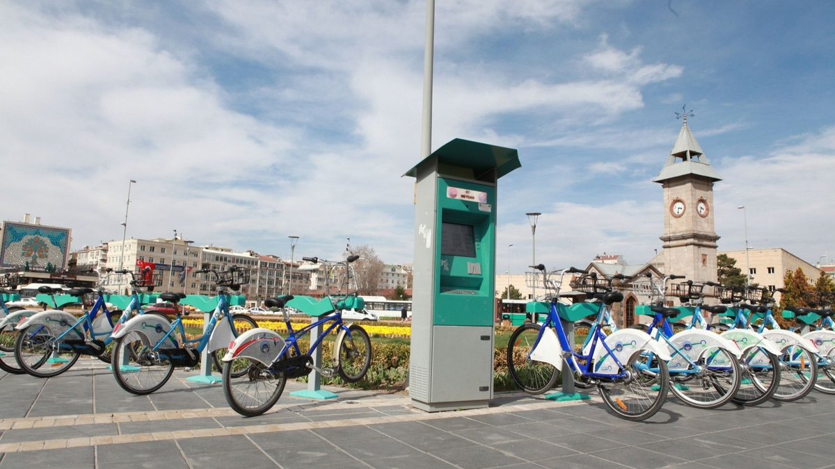 KayseriHaberGzt's tweet image. Dikkat! Kayseri’de pedallar yarın dönüyor: KAYBİS’te yeni sezon başlıyor

kayserihaber.com.tr/haber/dikkat-k…

#Kayseri #Pedal