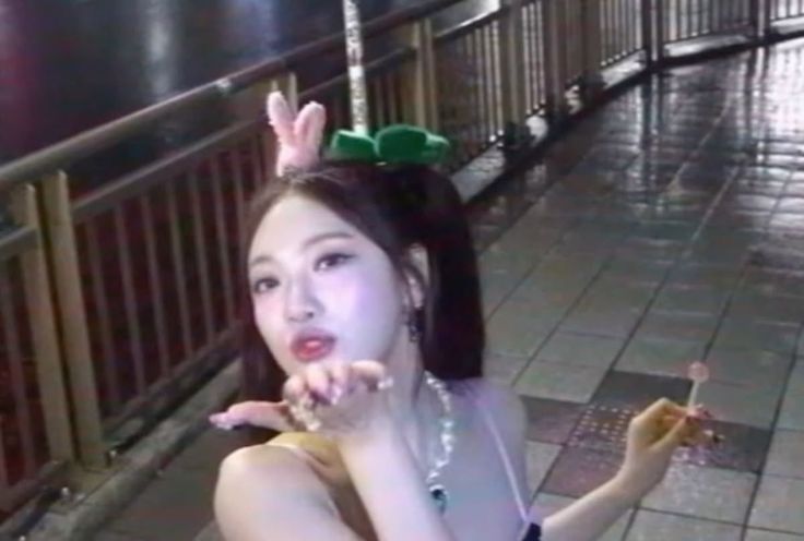 𝓒𝗁𝖺𝗋𝗅𝗈𝗍𝗍𝖾, gabriellé. tweet media