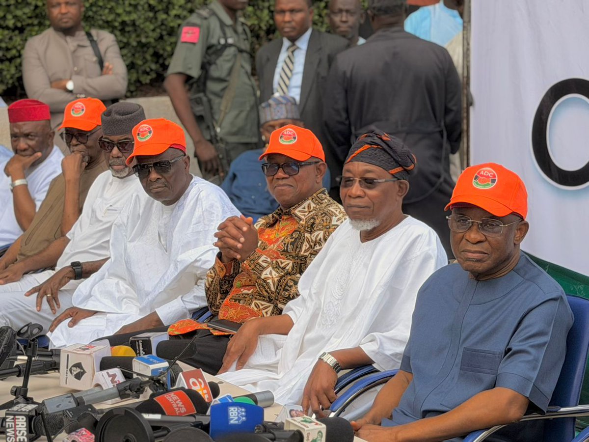 𝔼𝕟𝕟𝕪 tweet media