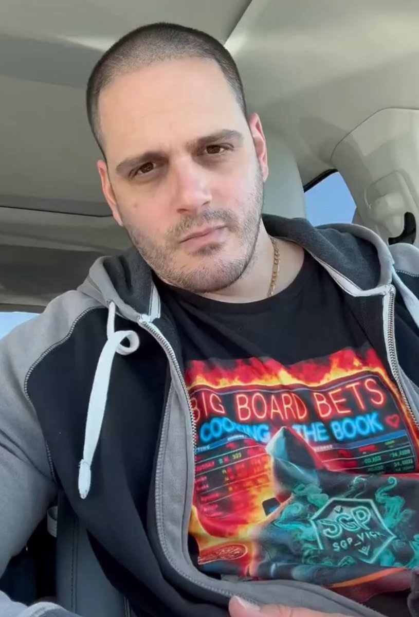 Charlie Hustles tweet media