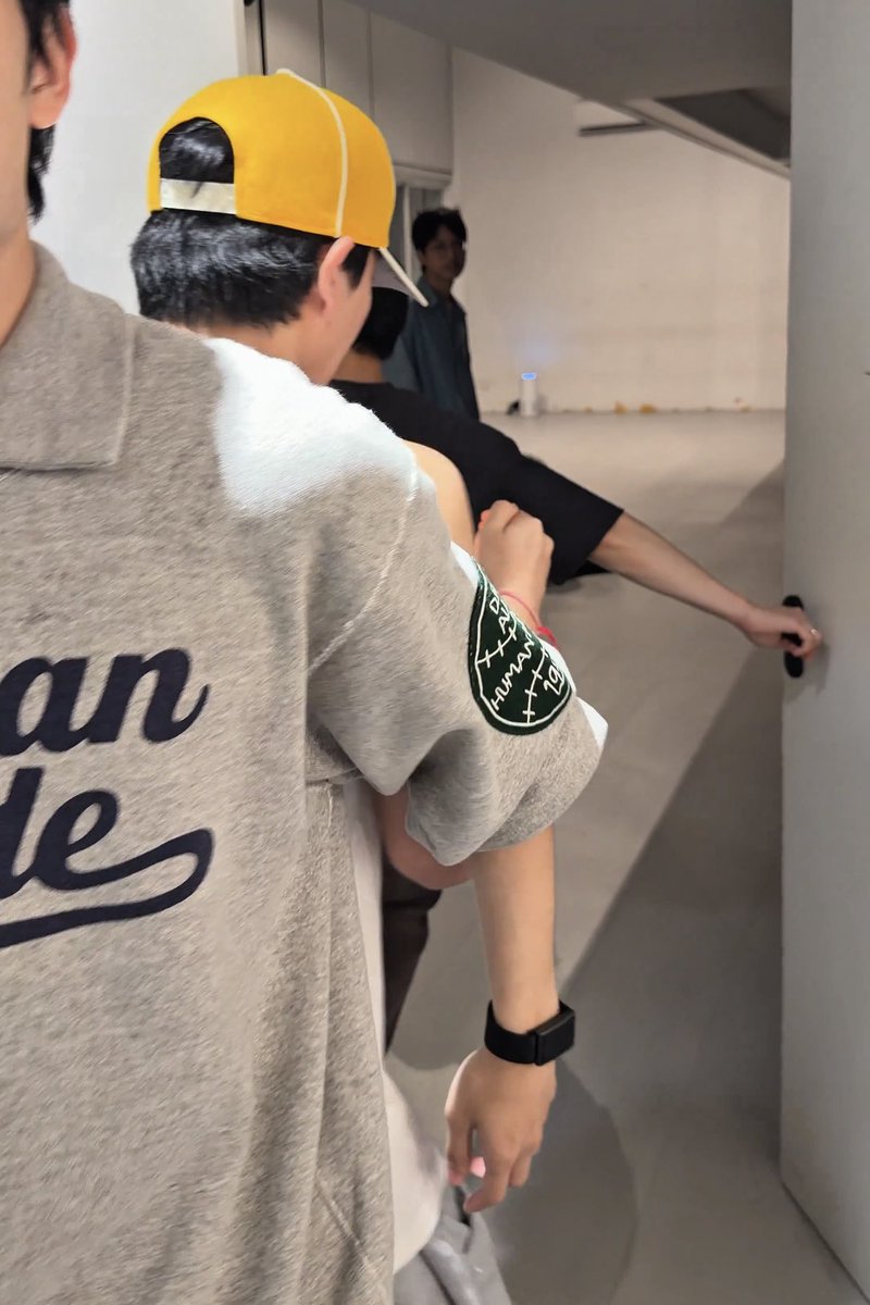 yourbabe! 🐈‍⬛💘 tweet media