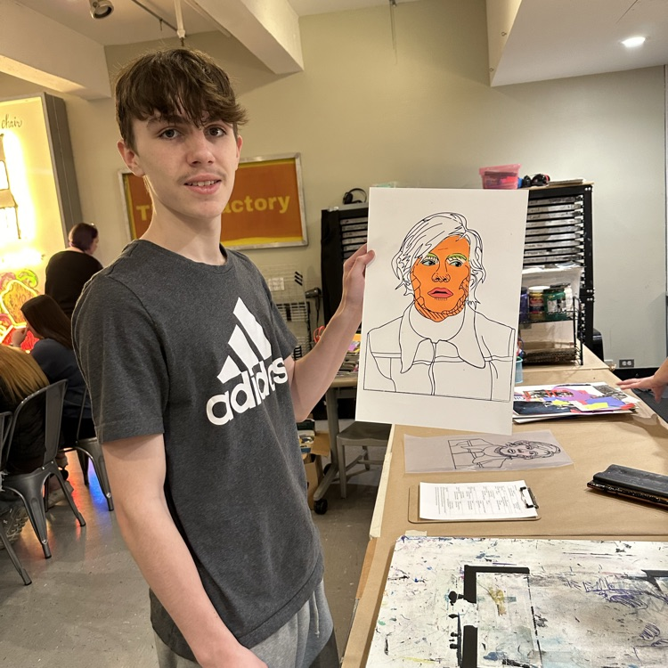 BHSBigReds's tweet image. 40 artists got to attend a printmaking workshop and enjoy a guided tour at the Andy Warhol Museum in Pittsburgh today. #letsgoreds #makinghopehappen #next100