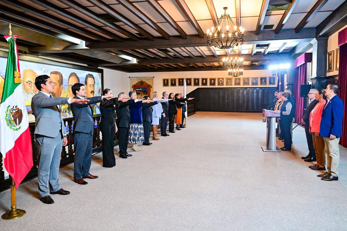 Mundo Ejecutivo Edomex tweet media