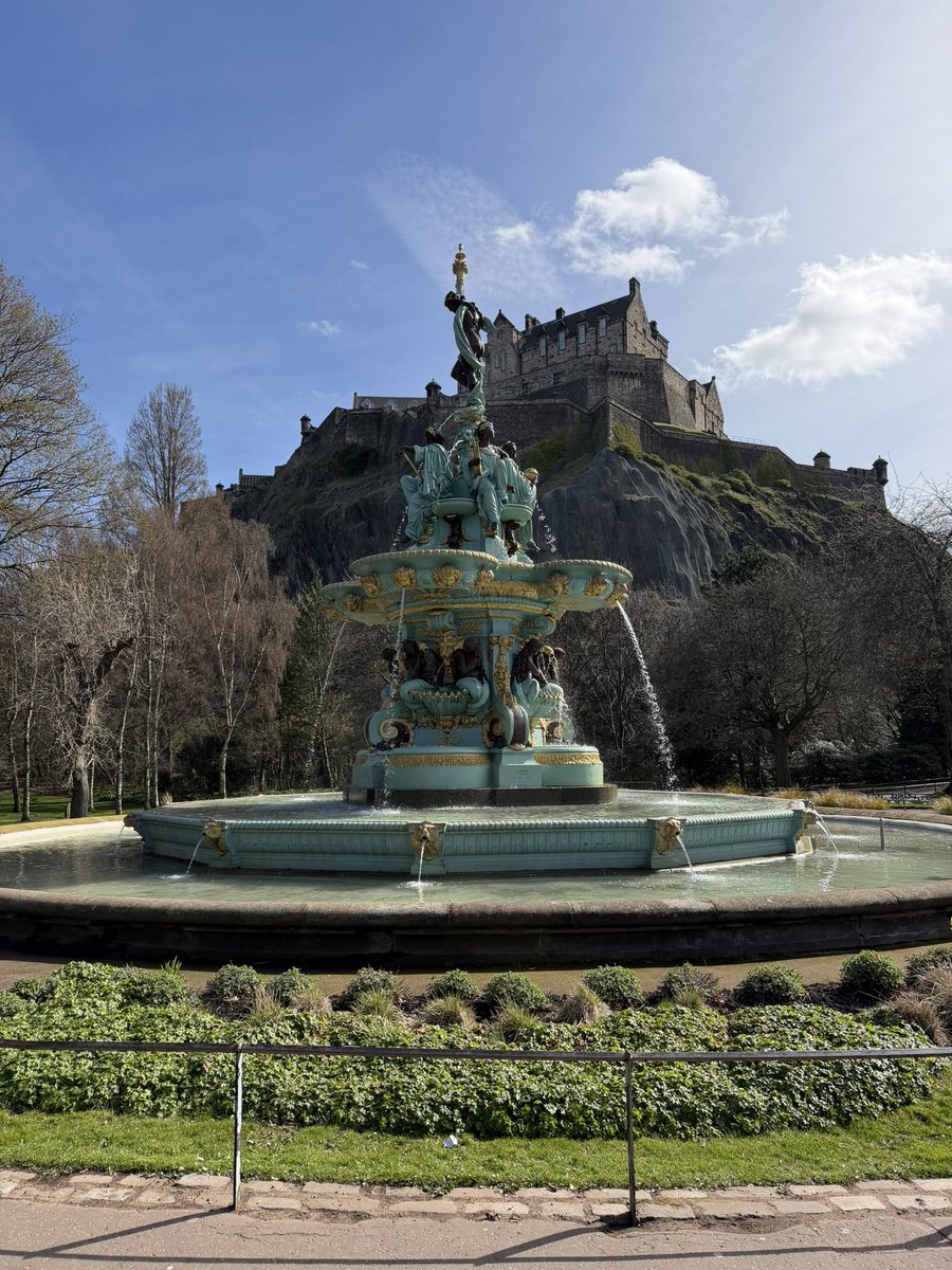 MCami_Ramirez's tweet photo. Scotland 🏴󠁧󠁢󠁳󠁣󠁴󠁿 my love letter to you 🫶🏻♥️ https://t.co/jfy049Al34
