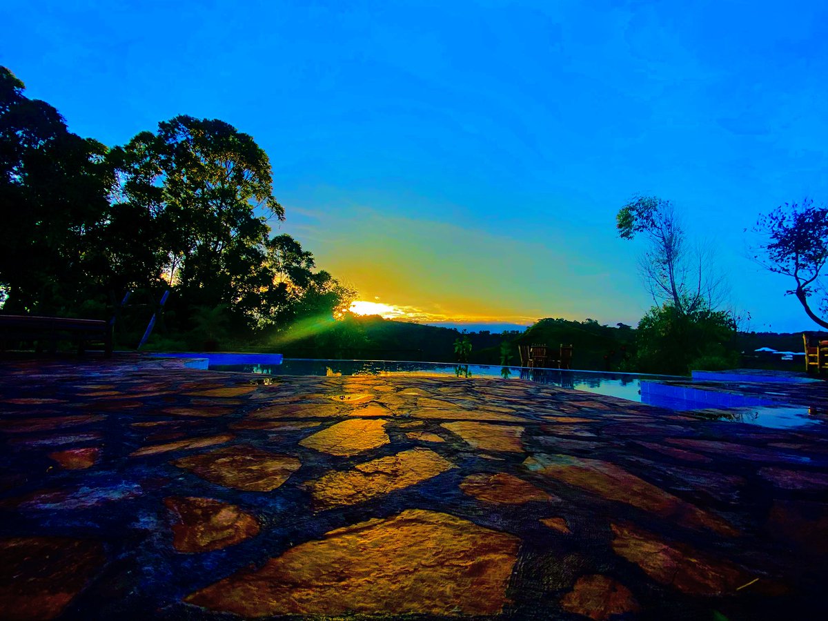 view_nyanja's tweet image. For all your celebrations, epic and Memorable staycations , look no further than Us @view_nyanja , we got spacious accommodation, free and fast WIFI all over the facility premises, Delicious meals , Hospitable , kind &amp;amp; friendly staff to ensure your satisfaction #visitus