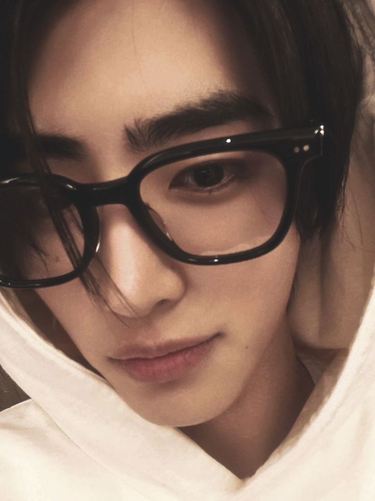 𝓒𝗁𝖺𝗋𝗅𝗈𝗍𝗍𝖾, gabriellé. tweet media