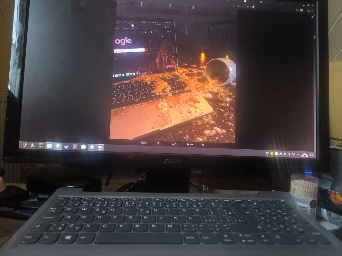 AIRSOtrading's tweet image. Been there, now i run on external monitor

It didn't stop me from building AIRSO, an automated algorithmic trading ecosystem, and documenting the journey.

Always looking to connect with other founders. Let's grow! 🤝

#airso #buildinpublic #algotrading