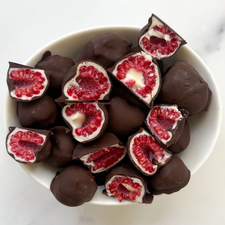 ꪜꫀꫀ - ON A FOLLOW LIMIT tweet media