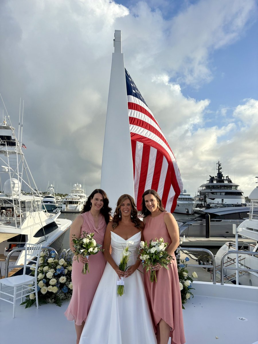 Caroline Wren tweet media