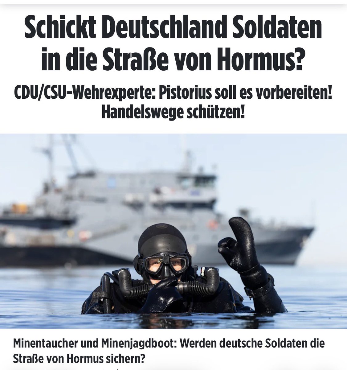 Grnfink2's tweet image. Super Werbung für unsere #Minentaucher!

Tolles Foto mit „Tiefenschärfe“.

Der Taucher zeigt klar nach dem Auftauchen - pder kurz vor dem Abtauchen. 👌
#Marine