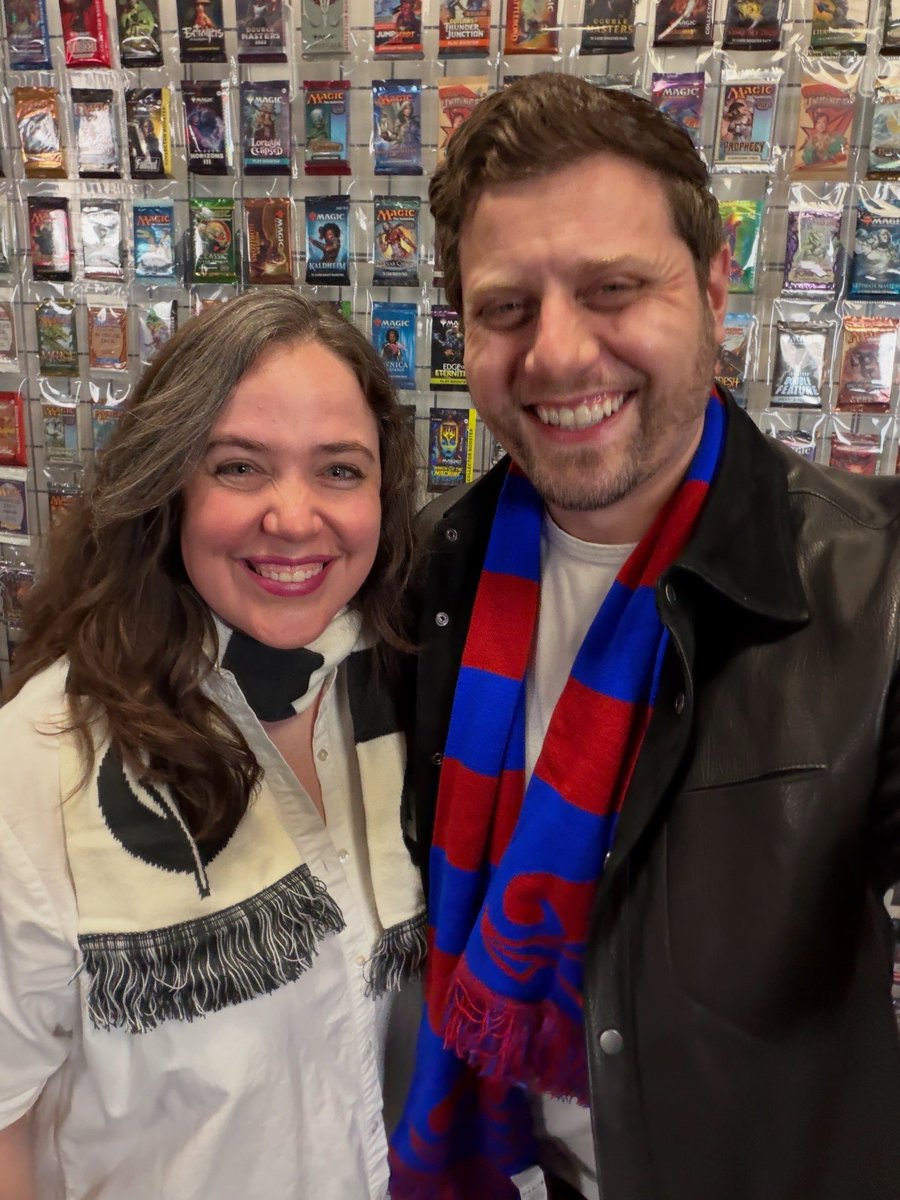 benbatemanmtg's tweet photo. This Friday we welcome @wachelreeks back to #packitup for an exclusive tour of the #mtgstrixhaven college campus!

With 4 Strix collector packs and 8 hits from the wall of chaos, these decks turned out to be POWERFUL!

Friday 4/10 NoonPST #mtg #magicthegathering #chaosdraft https://t.co/ShfhuRT480