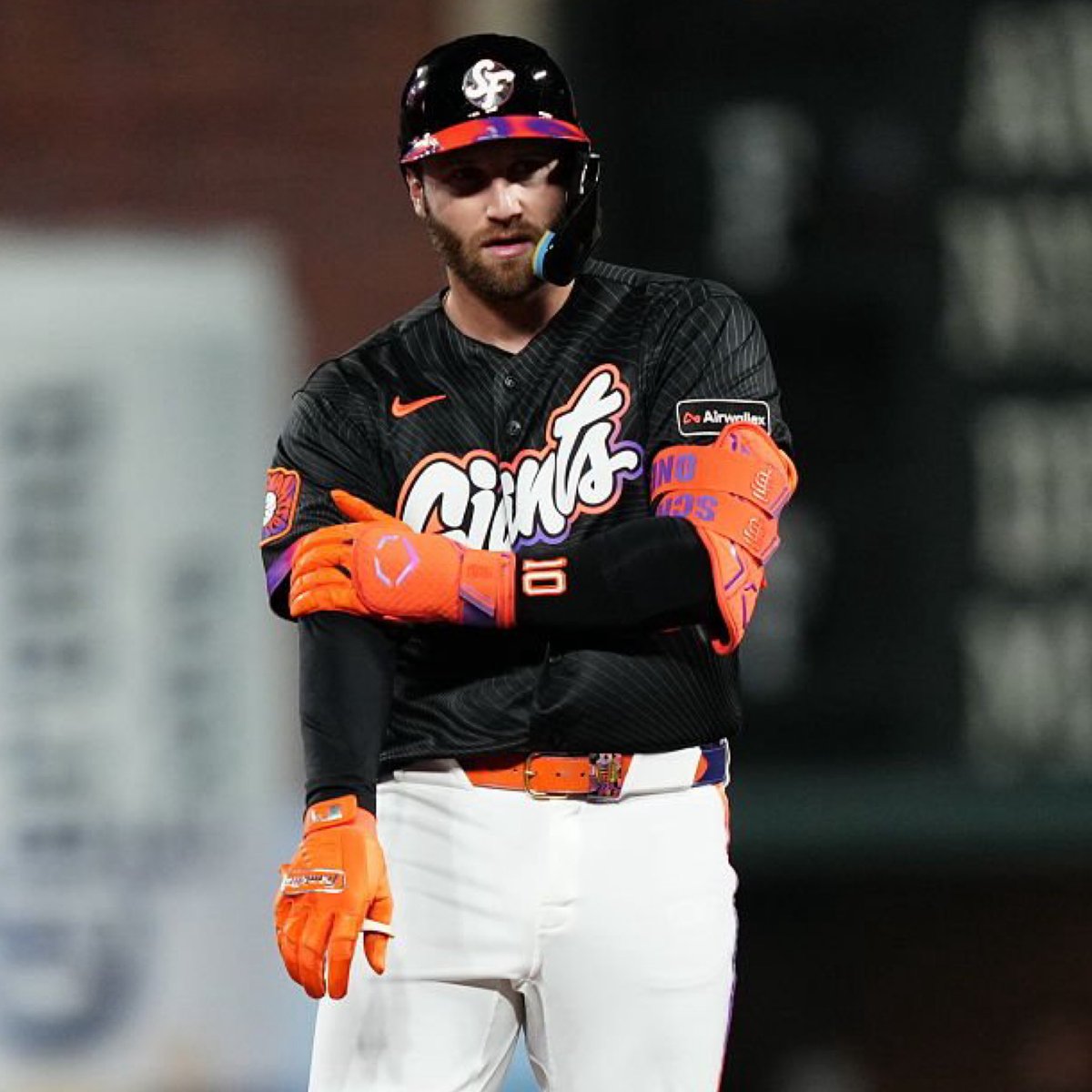 Giant Hot Takes tweet media