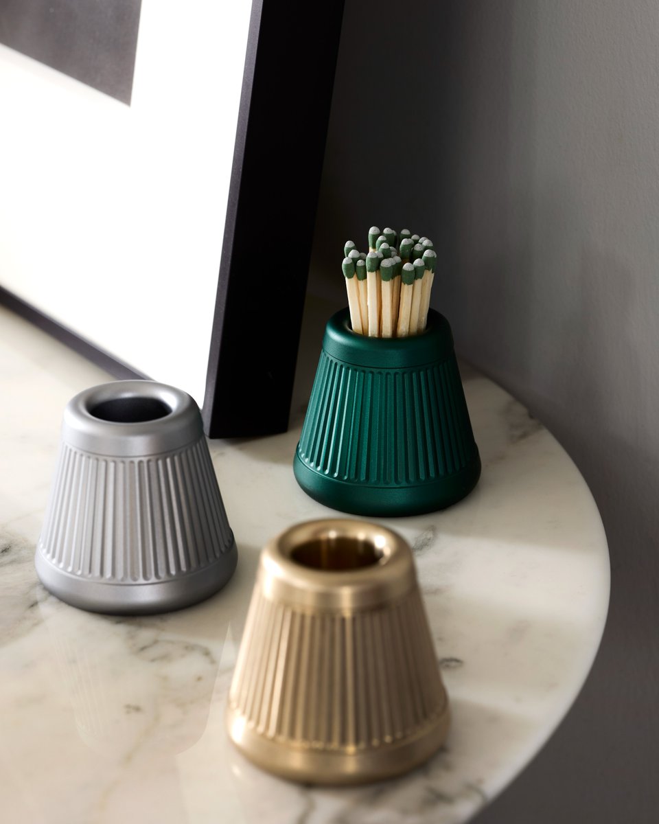 NWTNhome's tweet image. Spark something new ✨ The Ember match strike and holder has officially landed at NWTN Home! Available now in three finishes through the 🔗 in our bio. Grab yours today 🏠💨

#nwtnhome #vintagestyle #decortrends #homedesign
