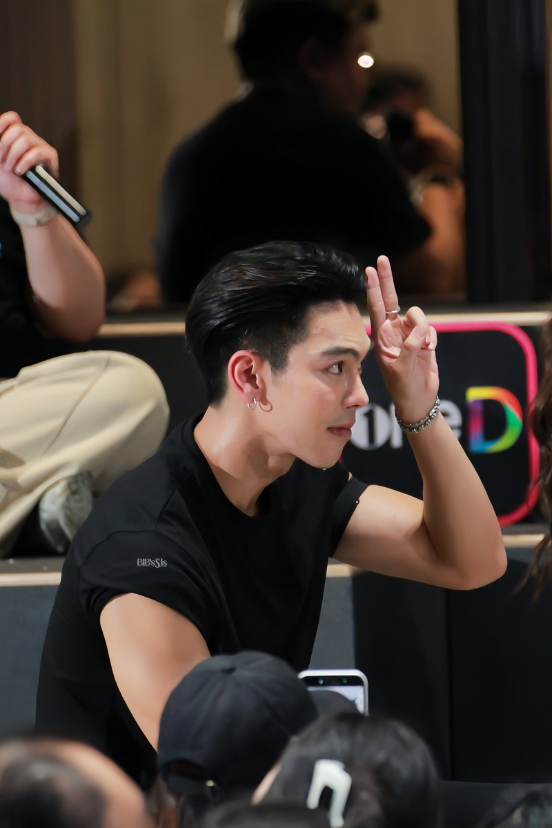 bib's sister tweet media