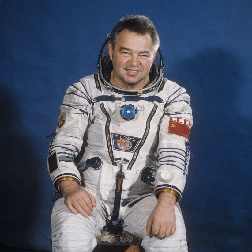 Невоструев Владимир tweet media