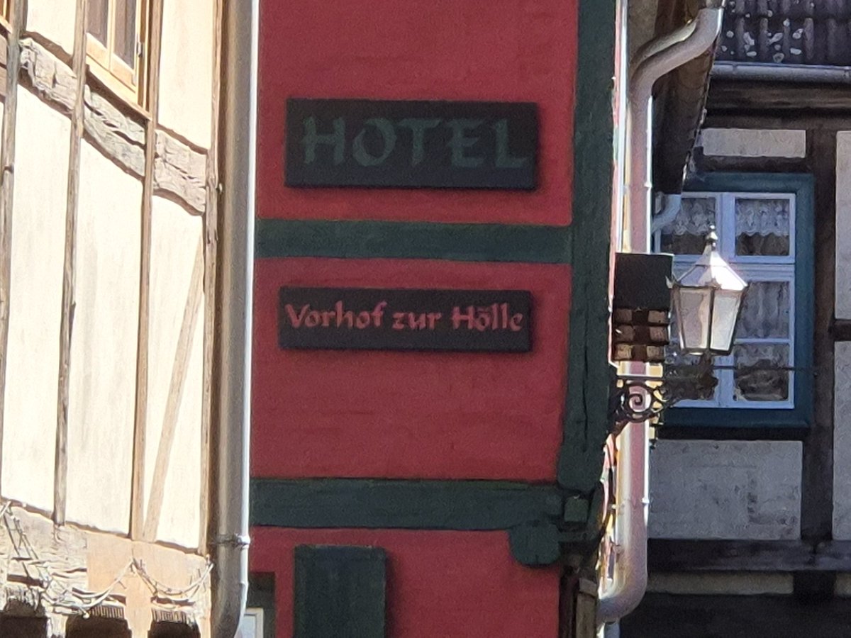 crispy roots tweet media