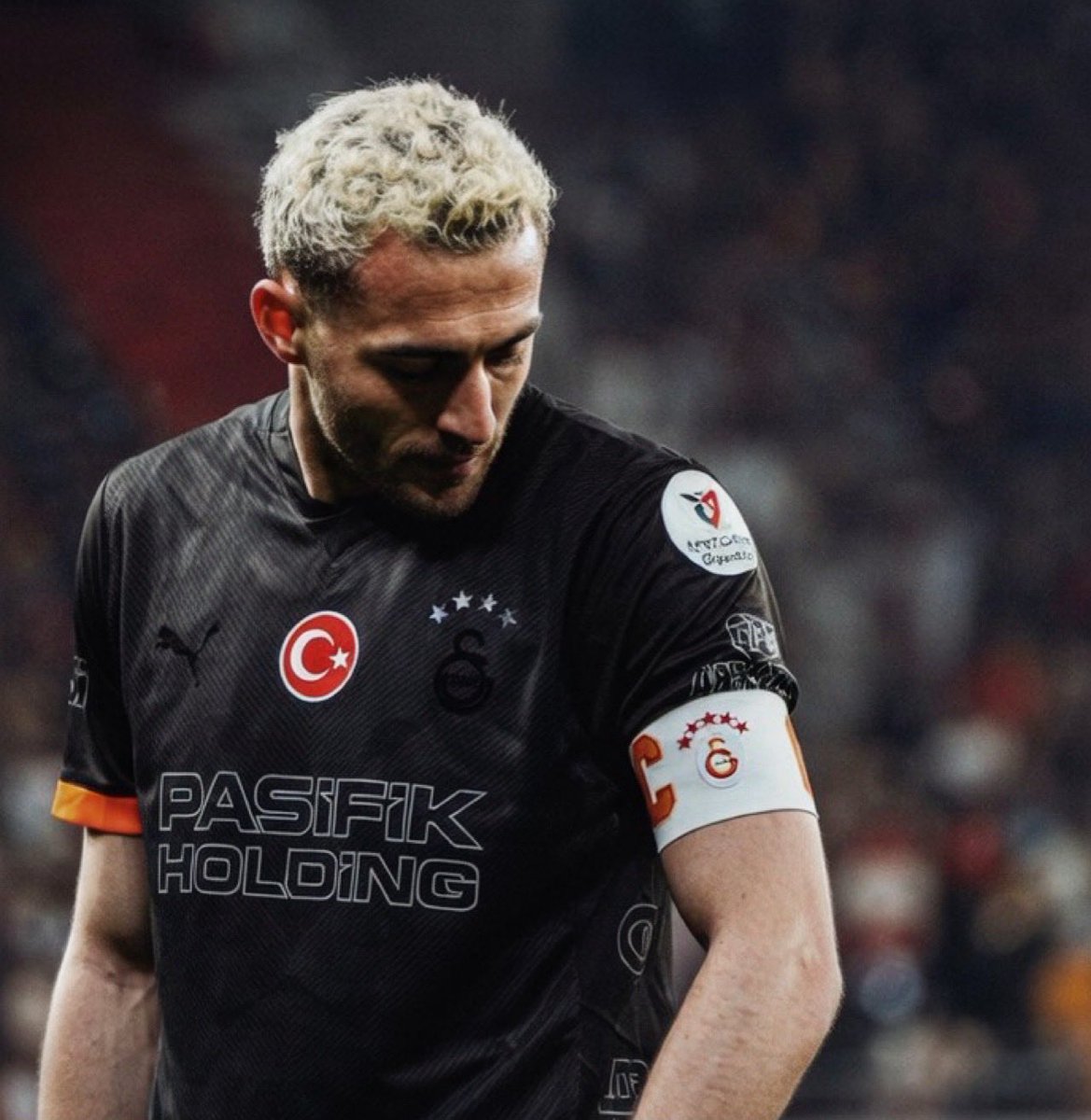 Olise FC #17 tweet media