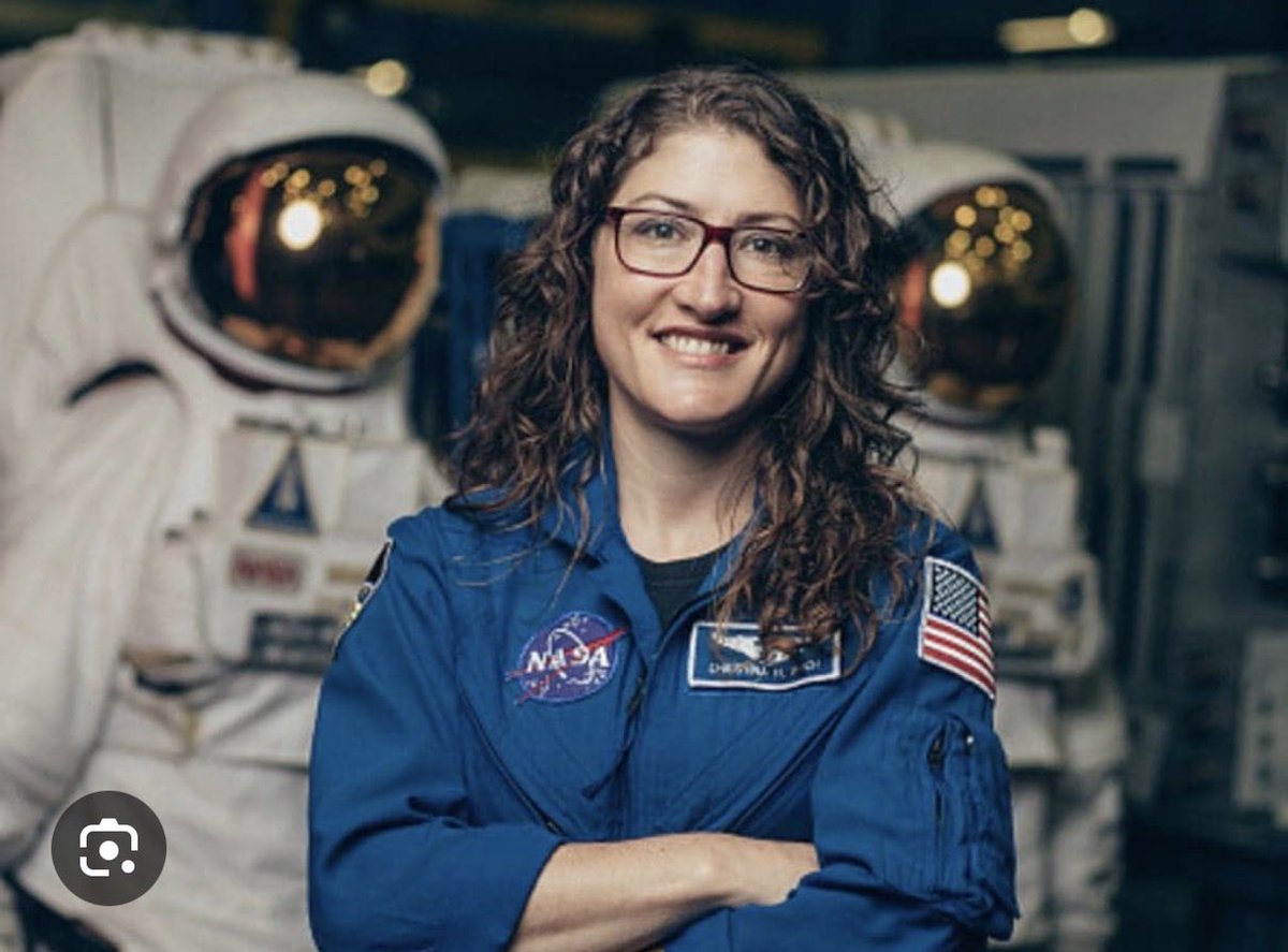 Cher Springsteen 🇨🇦❤️⚓️🇺🇦 🇮🇷 HD💙 tweet media