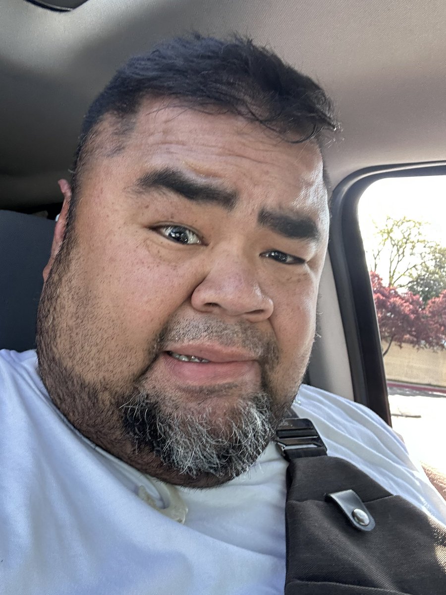 The Uncle Maui tweet media