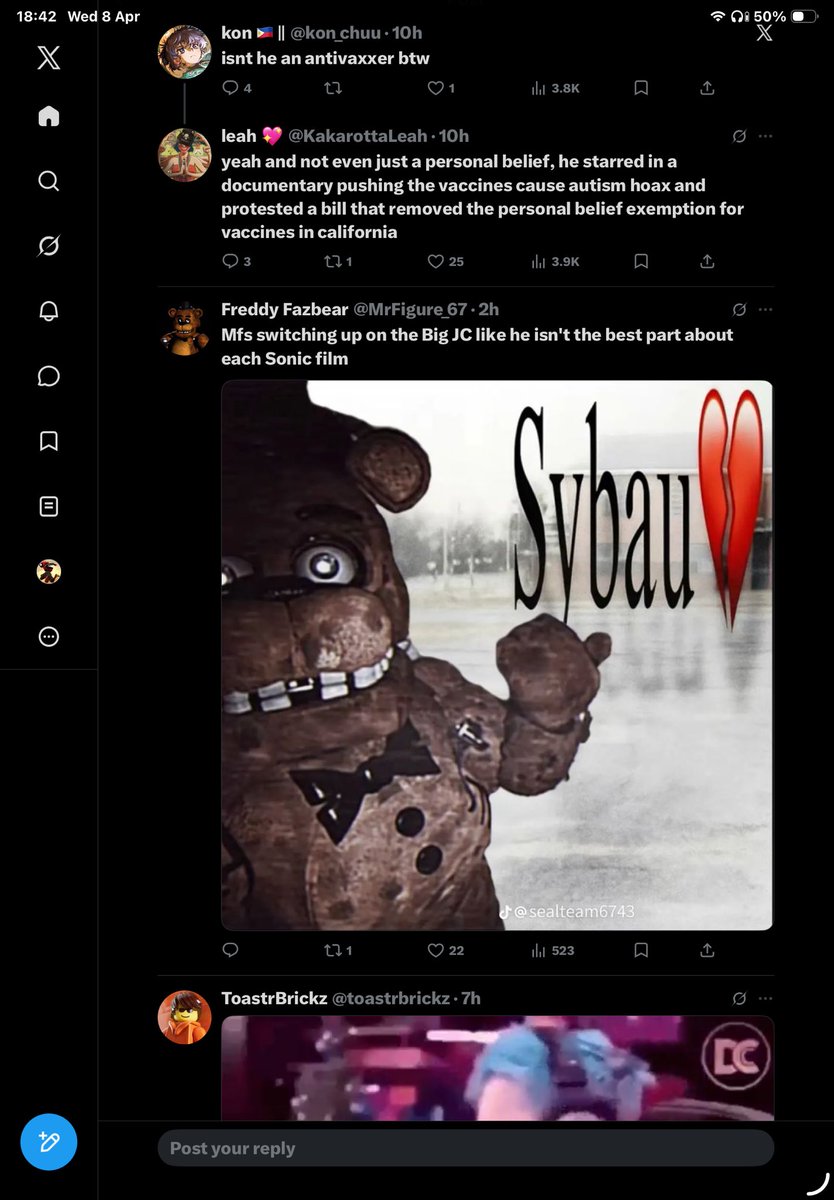 Blocx_24537 tweet media