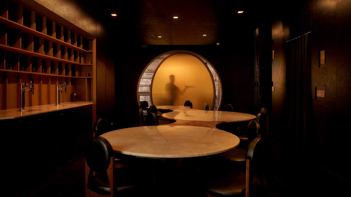 dezeen's tweet image. Mariam Issoufou Architects unveils "zero-waste restaurant" Gourmega in Manhattan:
dezeen.com/2026/04/08/gou…