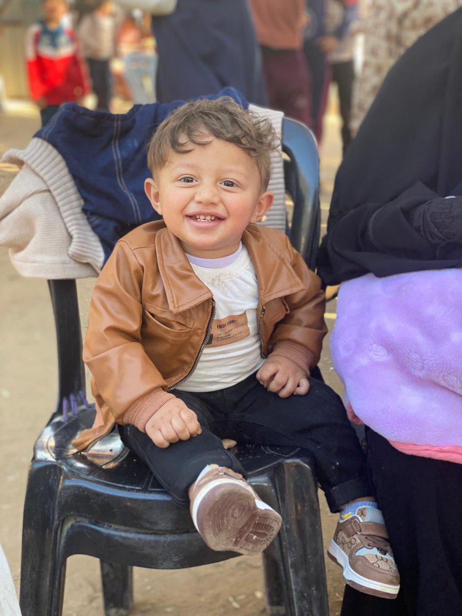 abeermajed tweet media