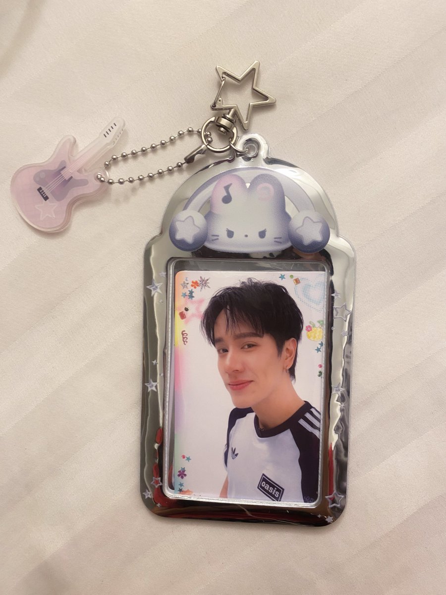 𝗏𝖾𝗅𝗈𝗎𝗋𝖺 tweet media