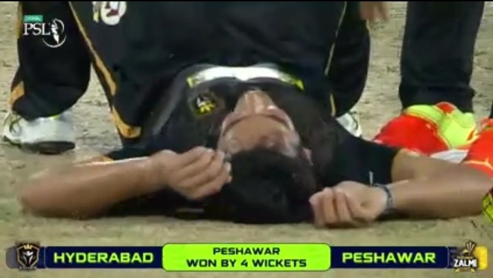 Peshawar Zalmi wins a thriller!

14 runs needed off the last over, and Iftikhar Ahmed delivered with 4, 1, 6, 1 to seal the victory 🔥
What A Match 🔥 
#HBLPSL11