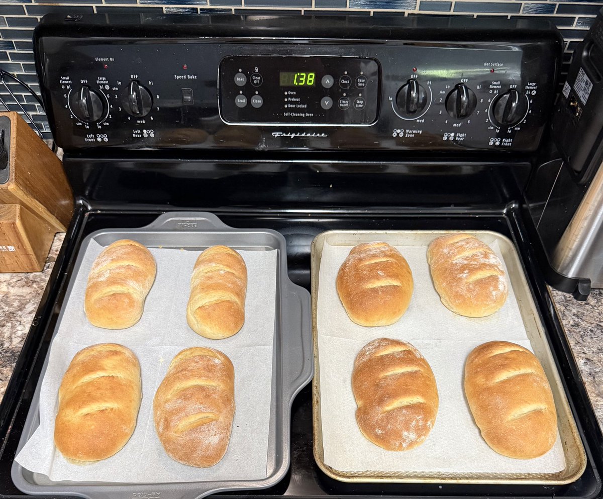 _donutninja's tweet image. My son asked for sub style rolls for sandwiches. Went with a discard recipe as the container was getting a wee bit full in the fridge. Shaping could be better, but they will definitely do the job.