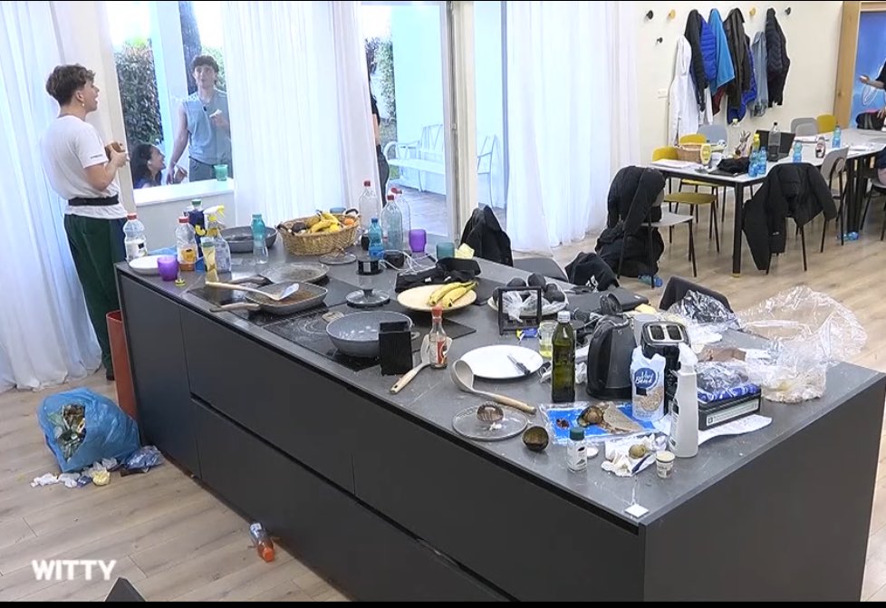 antonia🪼🐦🔥 CHE FASTIDIO! ☝🏼 tweet media