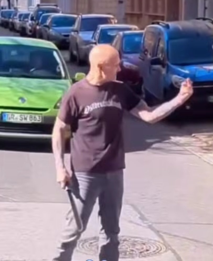 Blauzitriggerking tweet media