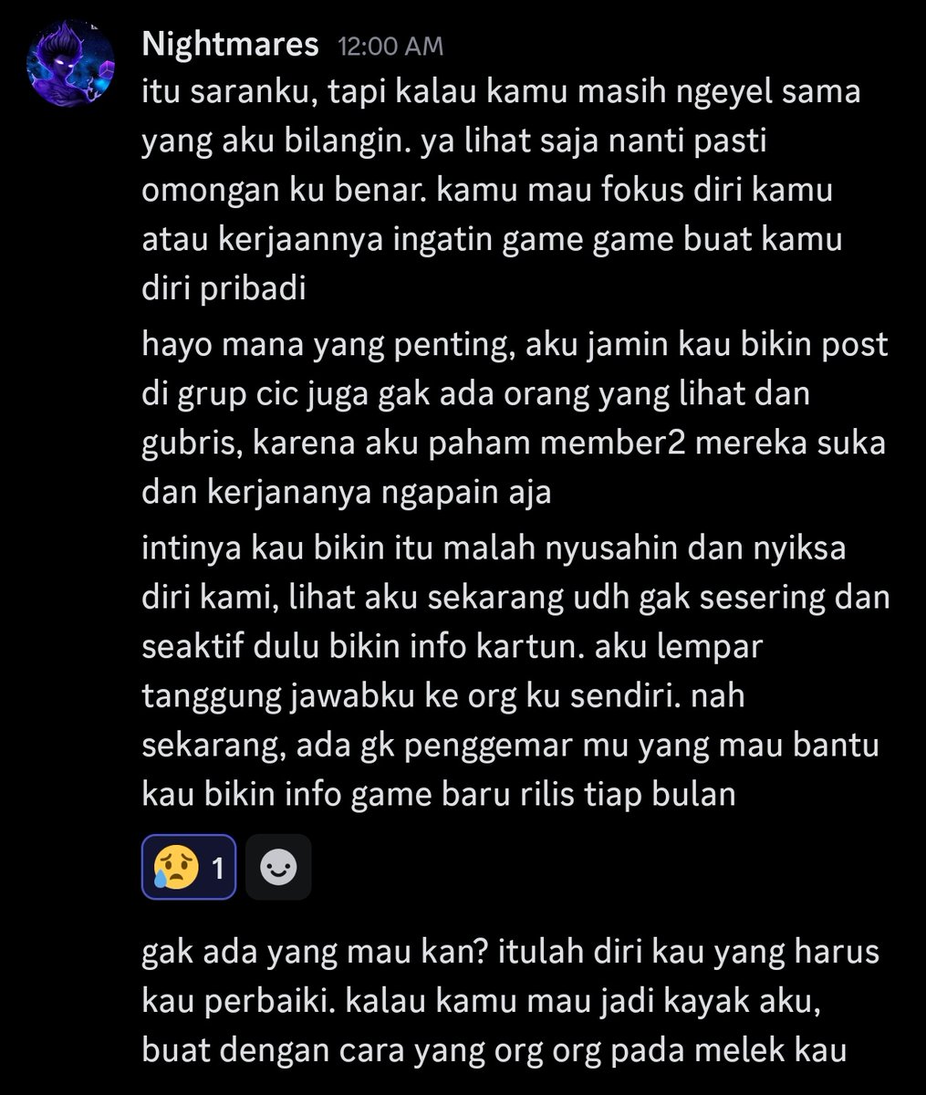 hwsono107's tweet photo. Lagi enak tidur malah diganggu dan ditegur admin DM. Hari Kamis yang meyebalkan gara-gara dia 😥 https://t.co/oujxrhivr9