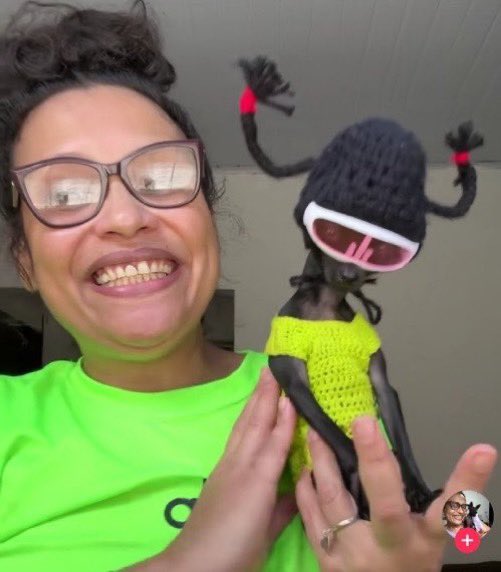 faby jurídico modern family tweet media