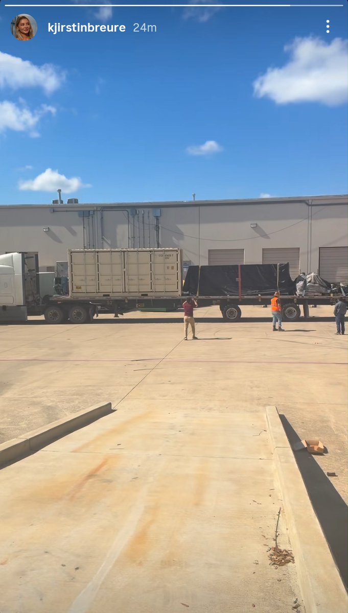 MikeDStoffer's tweet photo. Always good to see progress going on at Hydrograph Clean Power. Will be glad when the company is  fully moved in to their new Austin, Texas headquarters. $HG  $HGRAF https://t.co/Lt8zGFDJh3