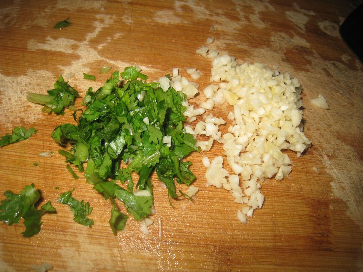 helianeamorwolfgram tweet media