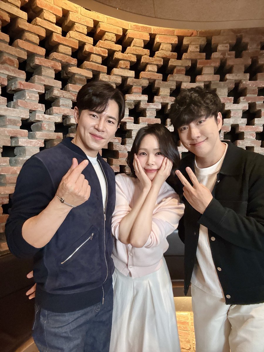 이규형 tweet media