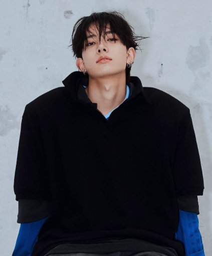 About Music tweet media