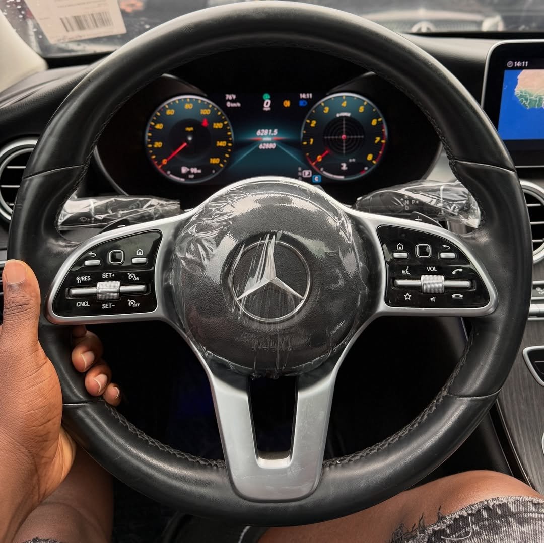 Verterex_Prop's tweet image. 2019 MERCEDES BENZ C300 now available

| 255HP | 0-60mph in 5.5 Seconds | ACTIVE BRAKE ASSIST AUTOMATIC EMERGENCY BRAKING