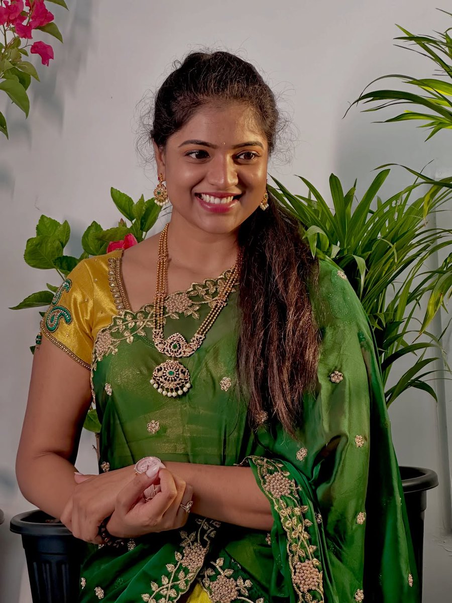 ActrezHub's tweet photo. #NeelimaPathakamsetti #Neelima https://t.co/7jWPmbu8uC