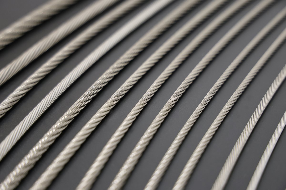 SuncorStainless's tweet image. Suncor Stainless Grade 316 &amp;amp; 304 wire rope is built for strength.

Need extra protection or a sleek look? ⚪White PVC Coated ⚫ Black PVC Coated
Plus: Turnbuckles, clips, &amp;amp; terminals for a secure finish. 🛠️
suncorstainless.com/steel-product-…

#WireRope #StainlessSteel #Construction #Rigging