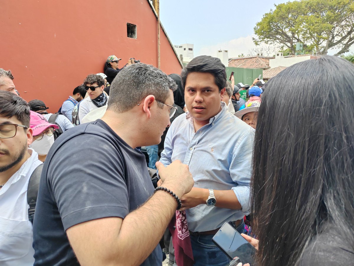 El_SanTo tweet media