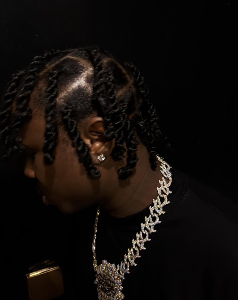 Kashcoming tweet media