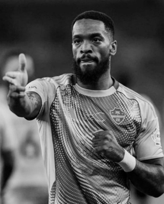 قورجس tweet media