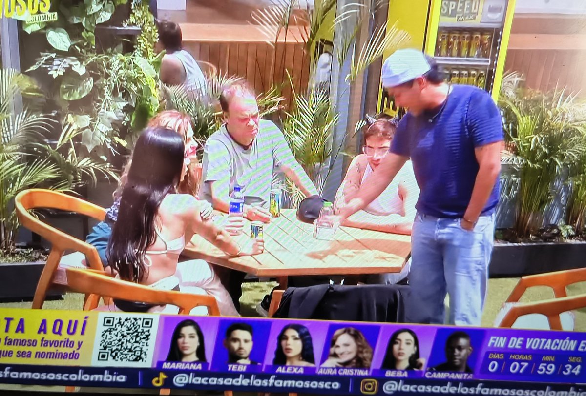 Mía Luna tweet media