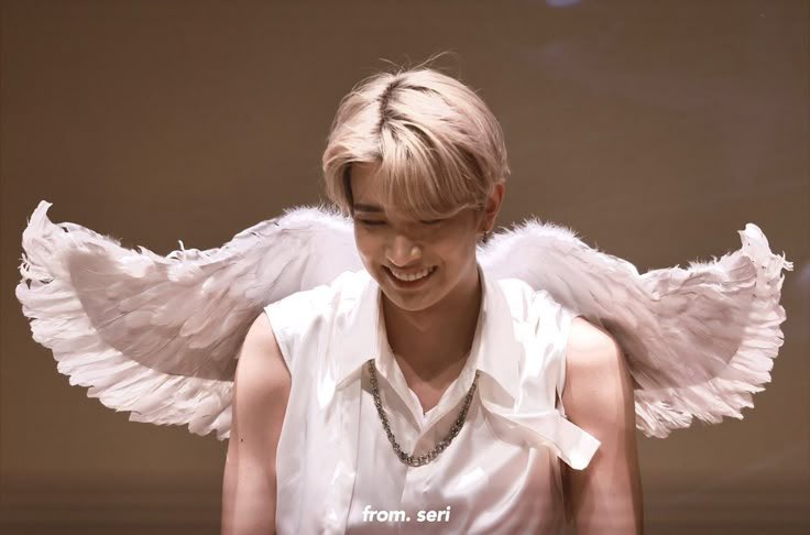 ᨳ♡ഒ tweet media