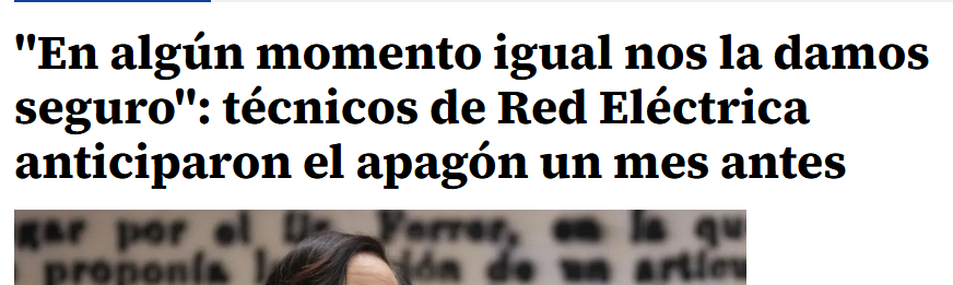 El artículo explica que el problema principal era la energía fotovoltaica, que entra y sale de forma brusca, sin transición, provocando fuertes oscilaciones de tensión. Al mismo tiempo, la menor presencia de tecnologías estables como la nuclear o el ciclo combinado reducía la
